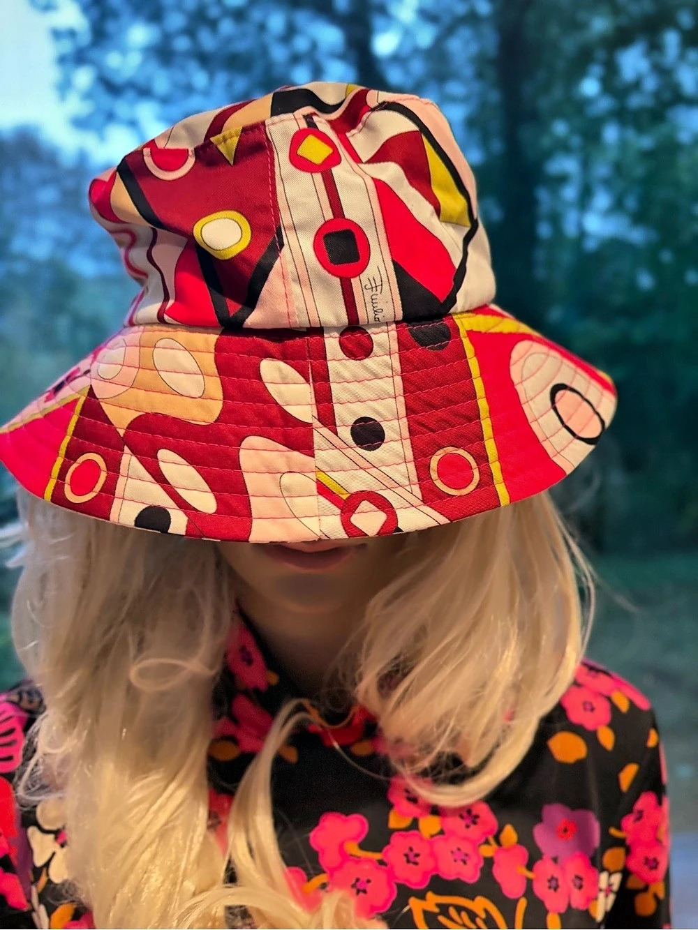 Emilio Pucci Geometric Bucket Hat in Red & Pink